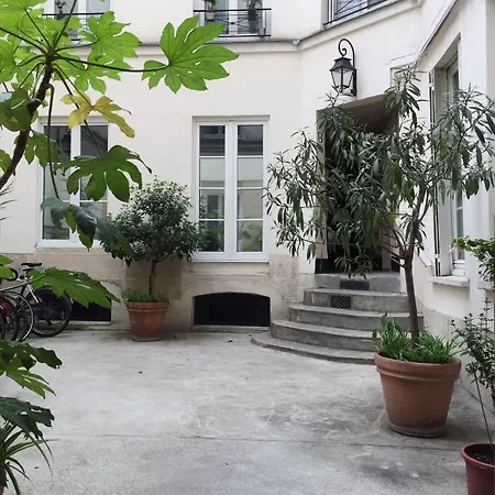 New In The Heart Of Le Marais
